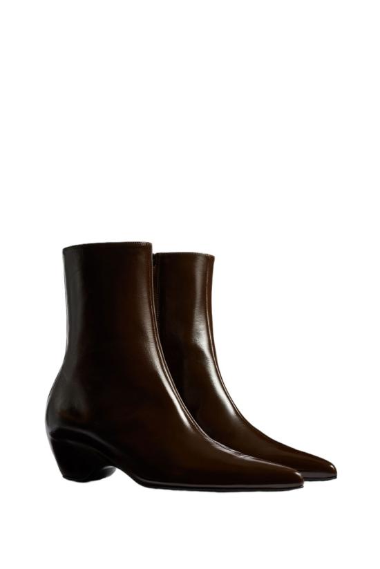 26FW 케이트 시빌 앵클 부츠 F1102943738 Brown - KHAITE