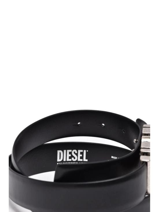 25FW 디젤 레귤러 벨트 강렬한 금속 버클이 돋보이는 블랙 가죽 - DIESEL