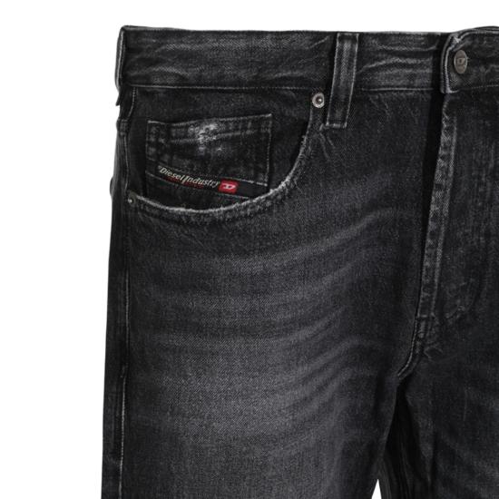 26FW 디젤 데님 팬츠 A189740HDBF02 Black - DIESEL