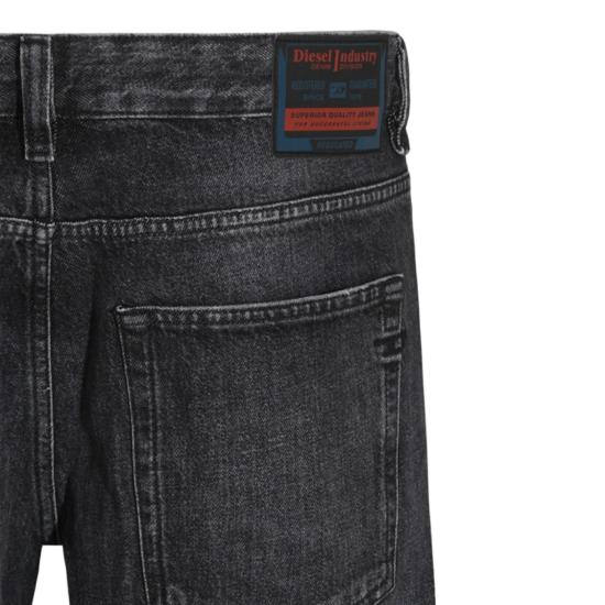 26FW 디젤 데님 팬츠 A189740HDBF02 Black - DIESEL