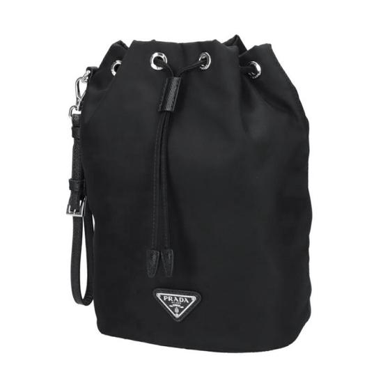 26FW 프라다 삼각로고 리나일론 버킷백 1NS369R067 F0002 - PRADA
