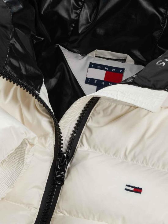 25FW 타미힐피거 숏패딩 DW0DW21617YBL White - TOMMY HILFIGER