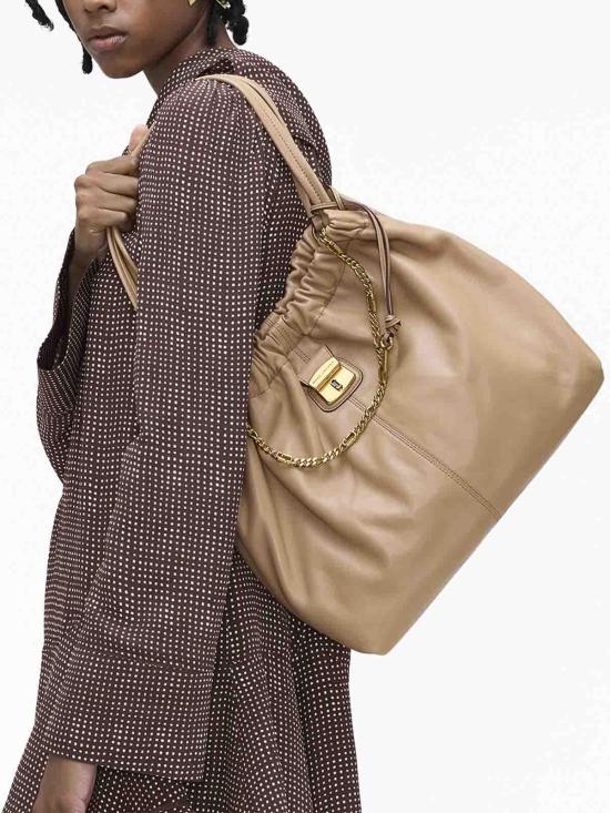  마크제이콥스 토트백 2F5HTT024H01 Camel - MARC JACOBS