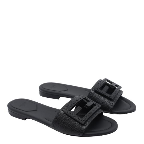 26FW 펜디 바게트 시에나 레더 슬라이드 8R8136 AQY2F0QA1 Black - FENDI