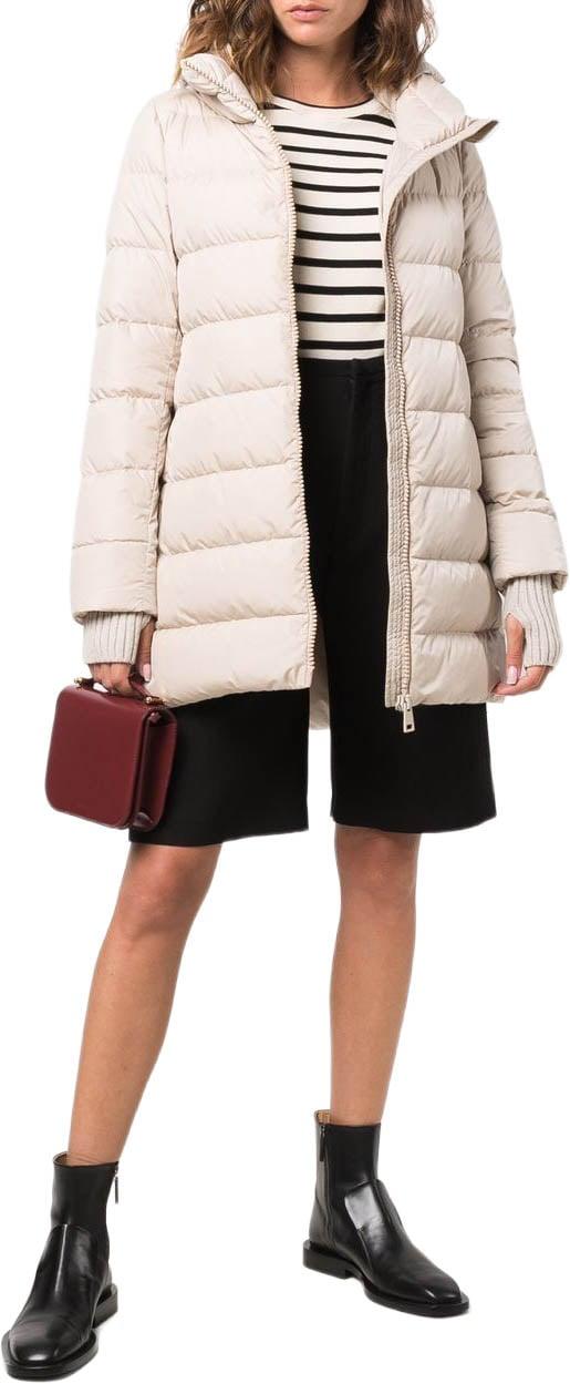 26FW 에르노 나일론 샤모니 A-셰이프 PI0660D12004Z1985 WHITE - HERNO