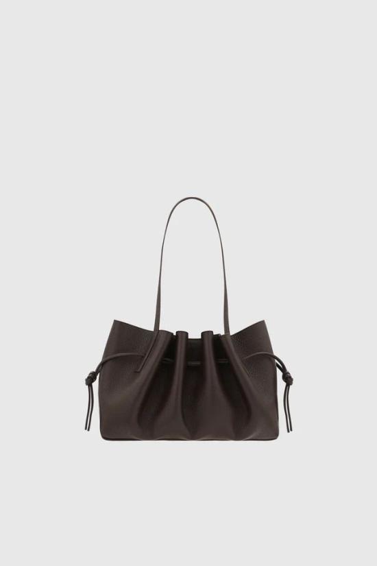 26FW 유제피 토트백 YZFSCSBF26L038 CHOCOLATE