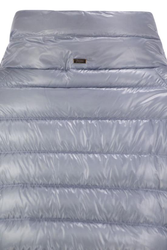 26FW 에르노 소피아 레귤러 핏 케이프 다운 자켓 PI0046DIC12017Z 9004 LIGHT BLUE - HERNO