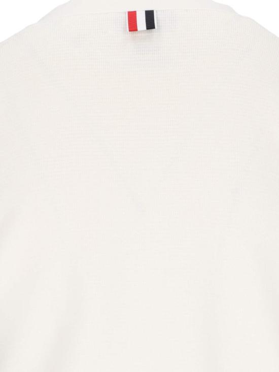 26FW 톰브라운 파인 메리노 울 4바 클래식 V넥 가디건 FKC207A 00014100 White - THOM BROWNE