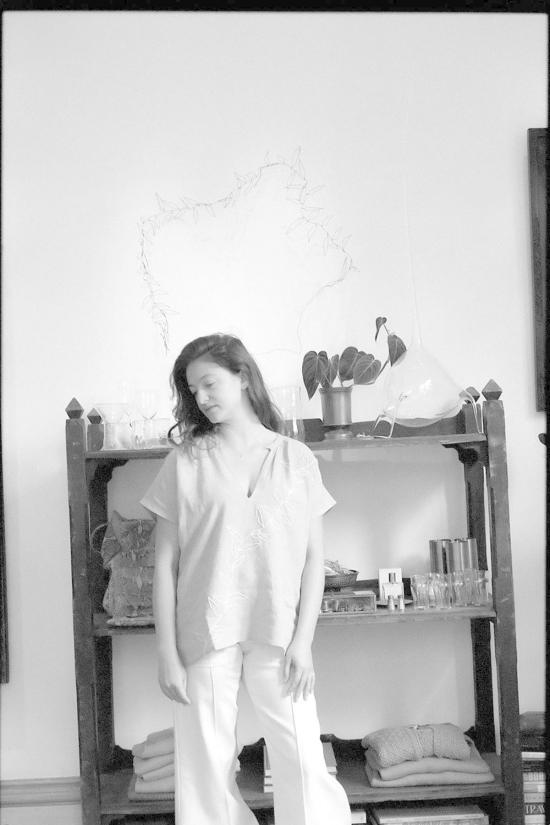  에리카 타노브 블라우스 에리카 타노프 패티 자수 린넨 - ERICA TANOV
