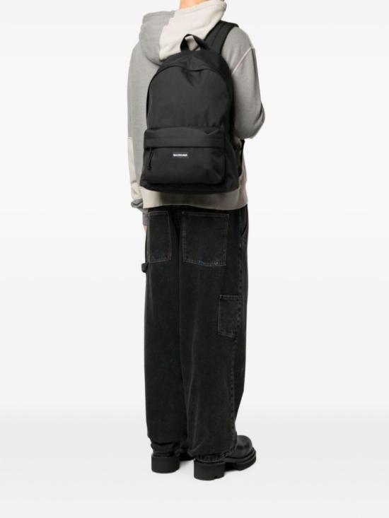 26FW 발렌시아가 로고 패치 익스플로러 백팩 503221 2VZ371000 BLACK - BALENCIAGA