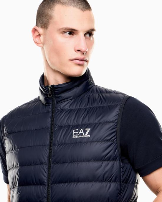 26FW 엠포리오 아르마니 베스트 8NPQ06 PNGPZ 1562 Blue - EMPORIO ARMANI