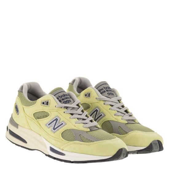 26FW 뉴발란스 991 스니커즈 U991 YELLOW - NEW BALANCE