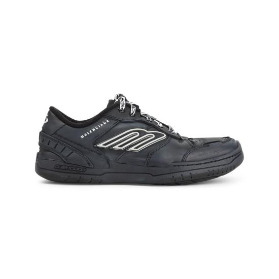 26FW 발렌시아가 햄튼스 미디움 원 아웃 스니커즈 841765 WCURB 1000 BLACK - BALENCIAGA