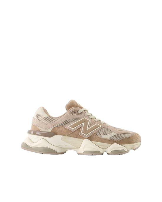 26FW 뉴발란스 스니커즈 2304943 Neutrals