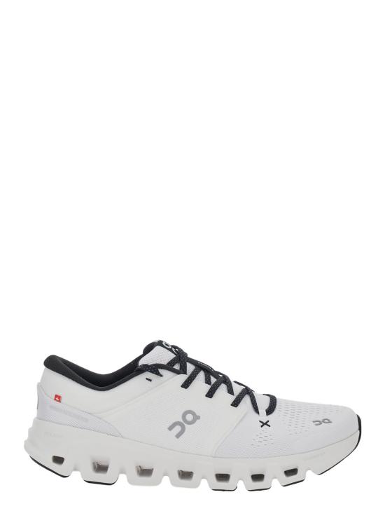 26FW 온 러닝 스니커즈 3MG30080462 White