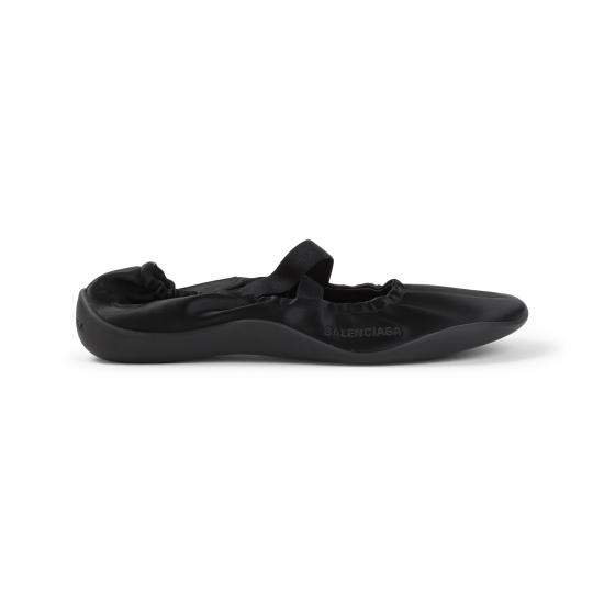 26SS 발렌시아가 샌들 853993 W2H8L 1010 BLACK BLACK - BALENCIAGA