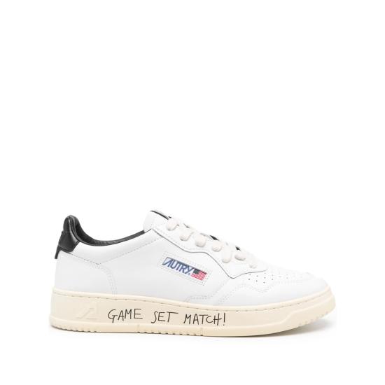 26FW 오트리 메달리스트 로우 스니커즈 AULM ML02 WHITE