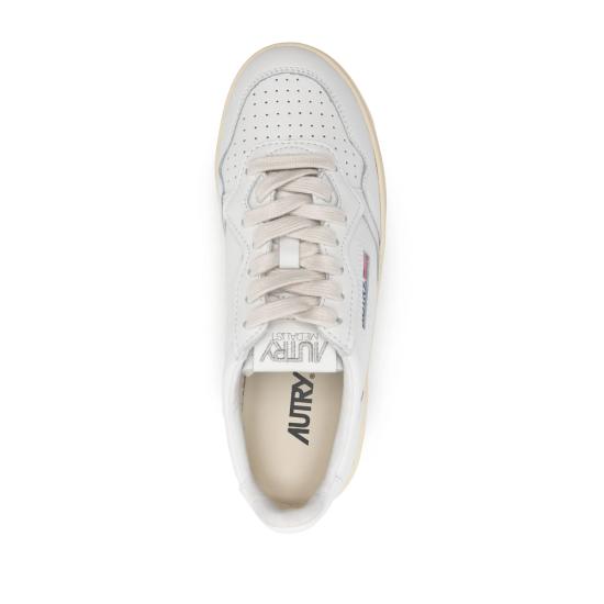 26FW 오트리 메달리스트 플랫폼 스니커즈 PTLW LL15 WHITE - AUTRY