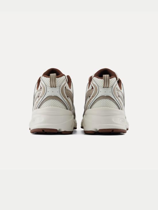 26FW 뉴발란스 스니커즈 레트로 트레이너 530 다 도나 베이지 - NEW BALANCE