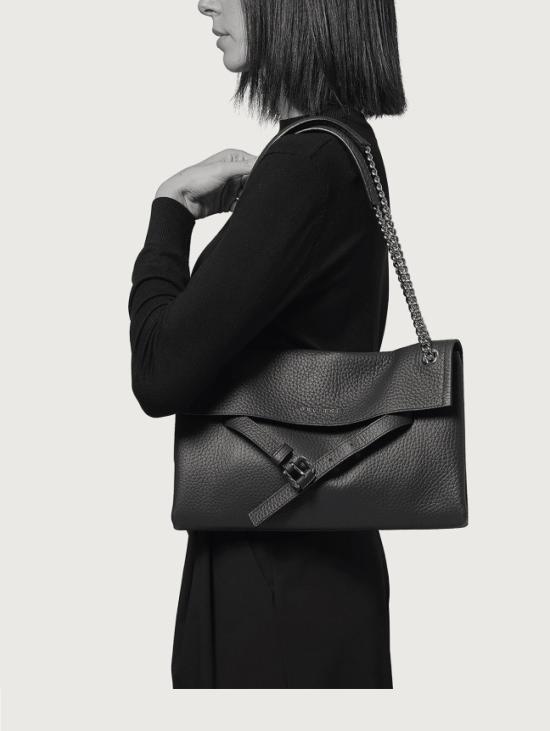 26FW 오르치아니 숄더백 Pelle Nero 소재 Borsa 비너스 소프트 스몰 - ORCIANI