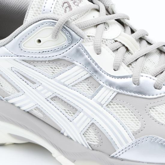 26FW 아식스 스니커즈 1203B225 020 Silver - ASICS
