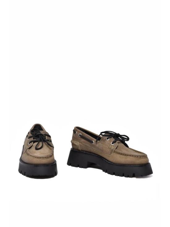 25FW 알렉산더 왕 로퍼 플랫솔과 스티치 모카신 디자인이 돋보이는 보트 슈즈 - ALEXANDER WANG