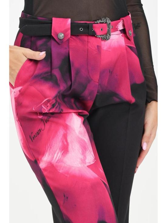 25FW 베르사체 스트레이트 팬츠 꽃무늬 프린트가 있는 시가렛 와 어울리는 벨트 - VERSACE