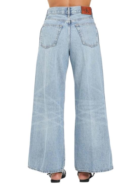 25FW 캘빈클라인 데님 팬츠 연한 파란색 면 소재 와이드 레그 진 - CALVIN KLEIN