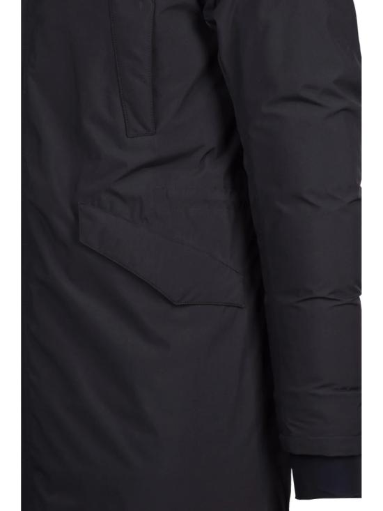 25FW 에르노 패딩 보온성이 뛰어난 블랙 다운 파카 (하이 칼라 및 밑단 조절 가능) - HERNO