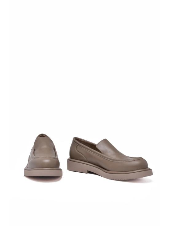 25FW 팔로마바르셀로 로퍼 토프 컬러 가죽 클래식 로퍼 - PALOMA BARCELO
