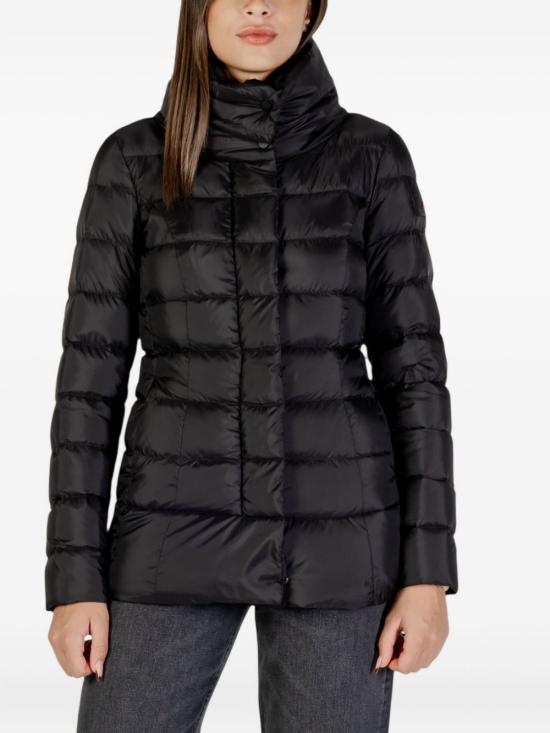 26FW 페트레이 플래그스태프 MQN 03 하이칼라 숏 다운 재킷 PED545501181967NER BLACK - PEUTEREY