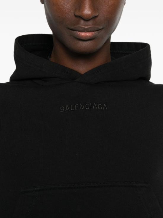 26FW 발렌시아가 터틀넥 A0016DTUVA51000 BLACK - BALENCIAGA