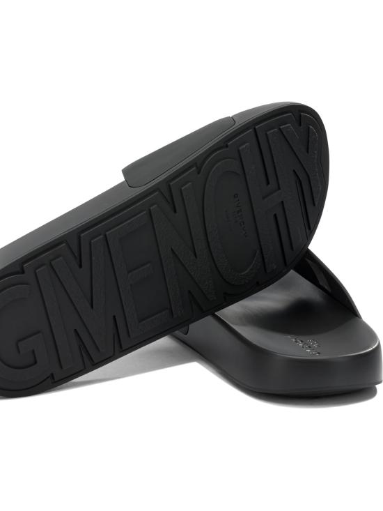 26FW 지방시 러버 라벨 슬라이드 뮬 BH302MH1XL001 BLACK - GIVENCHY