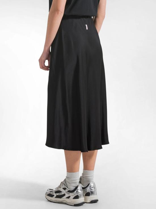 26SS 데하 롱 스커트 D42465 10009 Black - DEHA