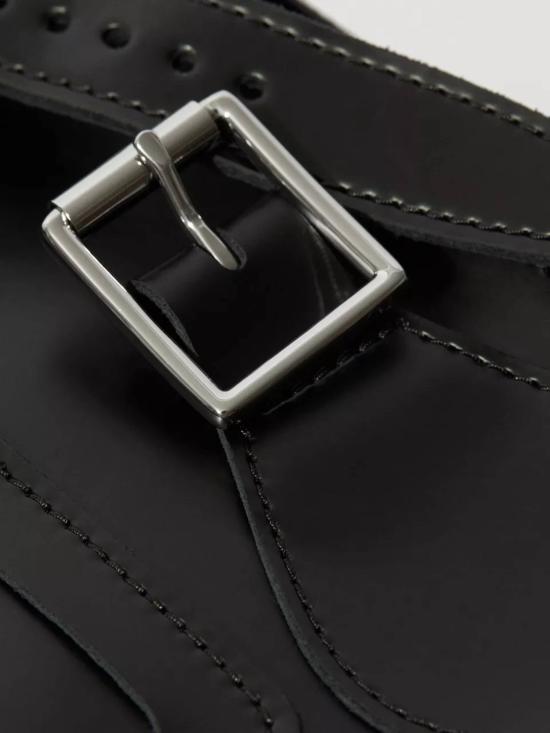 26FW 닥터마틴 크로스백 AB097001 BLACKBLACK - DR.MARTENS