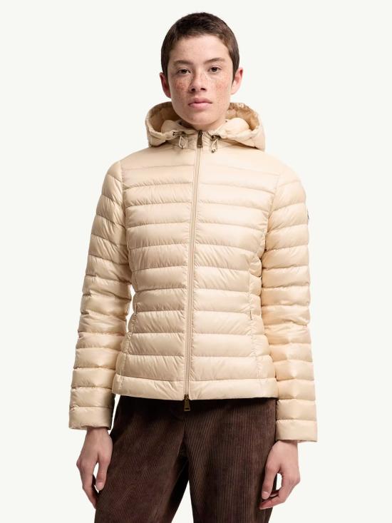 26FW 몽클레어 이겔후드 쇼트 다운 재킷 이겔후드 쇼트 다운 재킷 L20931A00092597YG 21N BEIGE - MONCLER