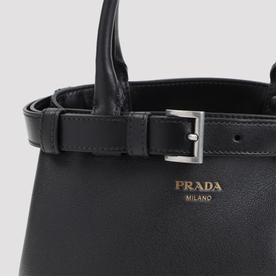26FW 프라다 스몰 가죽 벨트 백 1BA502VOBO2CY9 F0002 BLACK - PRADA
