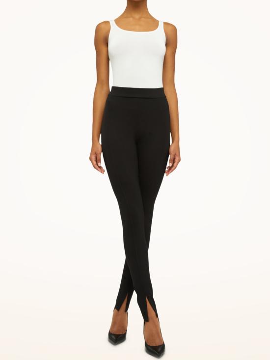 26FW 월포드 숏팬츠 19240 7005 BLACK