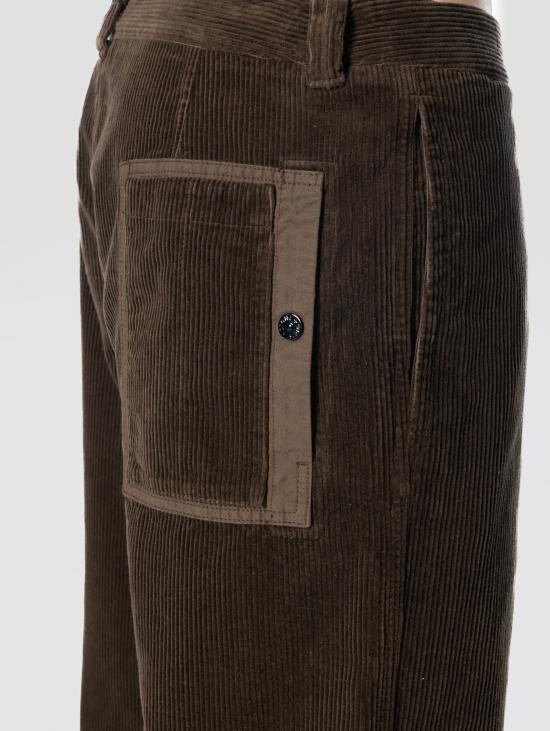 26FW 스톤 아일랜드 트레이닝/조거 팬츠 Velluto a Coste Carbone 소재의 팬탈론 치노 - STONE ISLAND