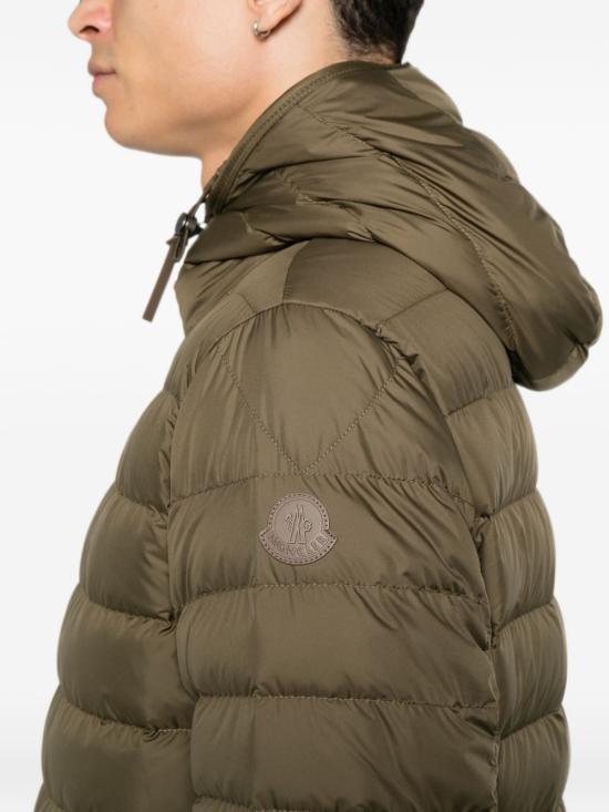 26FW 몽클레어 숏패딩 L20911A00099 597X282E - MONCLER