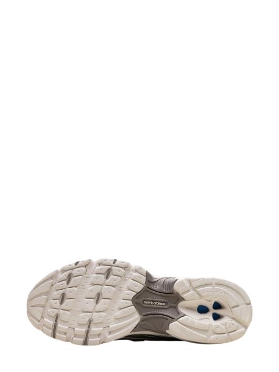 26FW 뉴발란스 740 스니커즈 U740MU2 GREYSILVERKHAKI - NEW BALANCE