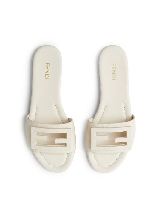 26FW 펜디 뮬/슬리퍼 8R9264 B1RFF1WYK CREAM - FENDI