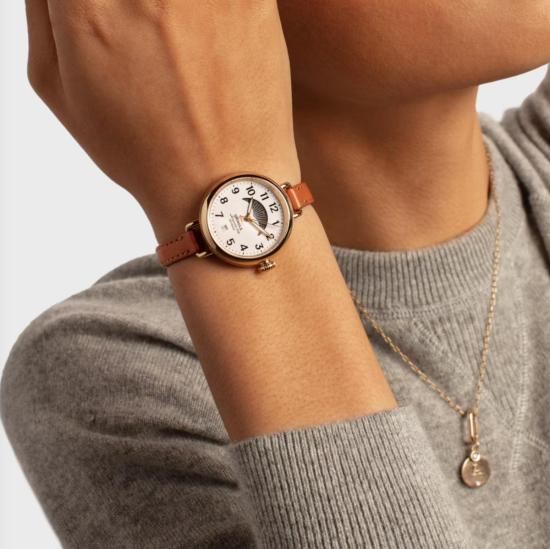  시놀라 손목시계 버디 문페이즈 34mm 버번 가죽 스트랩 시계 - SHINOLA