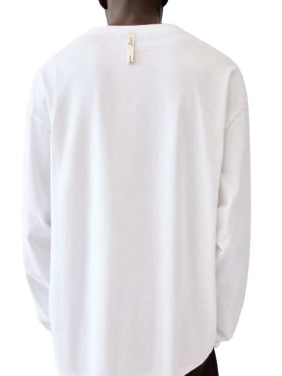 26FW 자크뮈스 긴팔 티셔츠 26HTSU00351AJ00289 WHITE 100 - JACQUEMUS