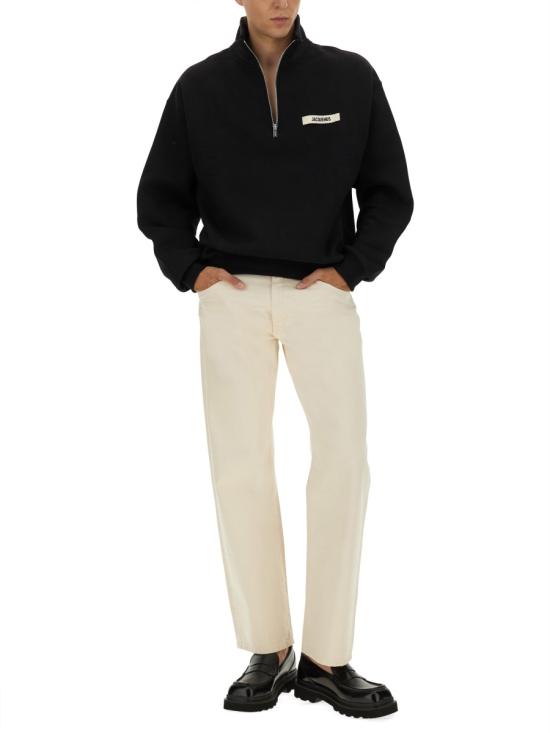 26FW 자크뮈스 하프 집업 스웨트 셔츠 SSM00313AJ00174 990 BLACK - JACQUEMUS