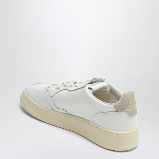26FW 오트리 메달리스트 로우 레더 스니커즈 AULWLL27 WHITE - AUTRY