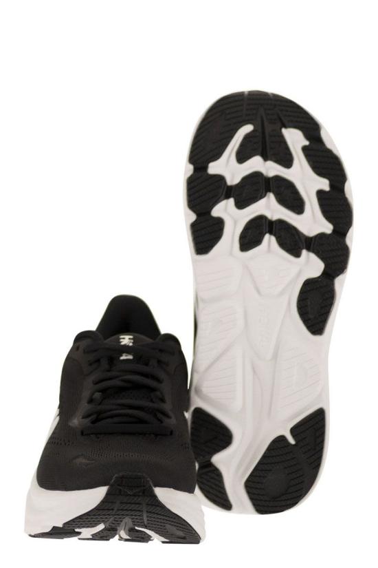 26FW 호카 스니커즈 1176573 BWHT BLACK - HOKA