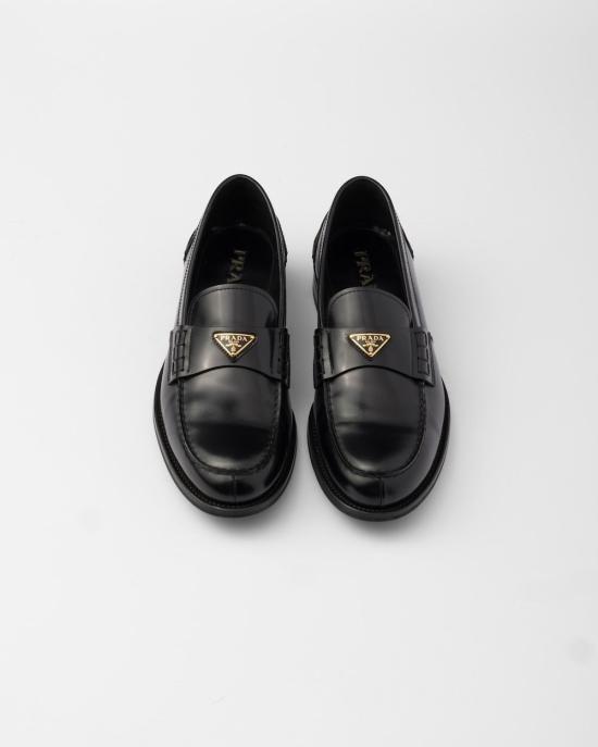 26FW 프라다 브러쉬드 레더 로퍼 2DB223055 F0002 BLACK - PRADA