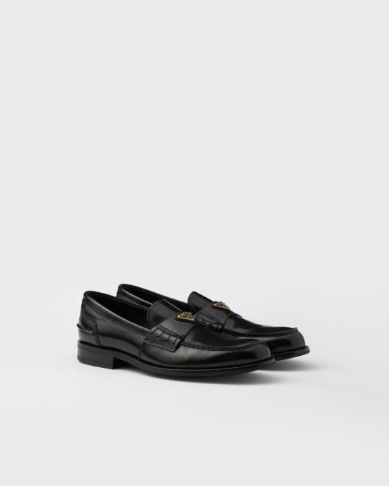 26FW 프라다 브러쉬드 레더 로퍼 2DB223055 F0002 BLACK - PRADA