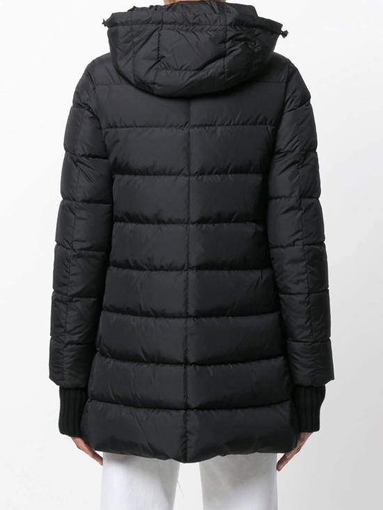 26FW 에르노 나일론 샤모니 A-셰이프 PI0660D 12004Z 9389 NEROESPRESSO - HERNO